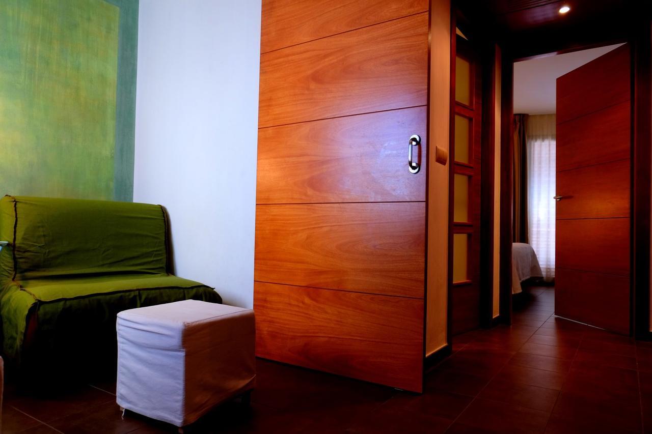 Hotel Carmen Roses Eksteriør billede