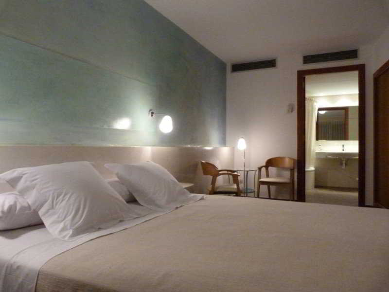 Hotel Carmen Roses Eksteriør billede